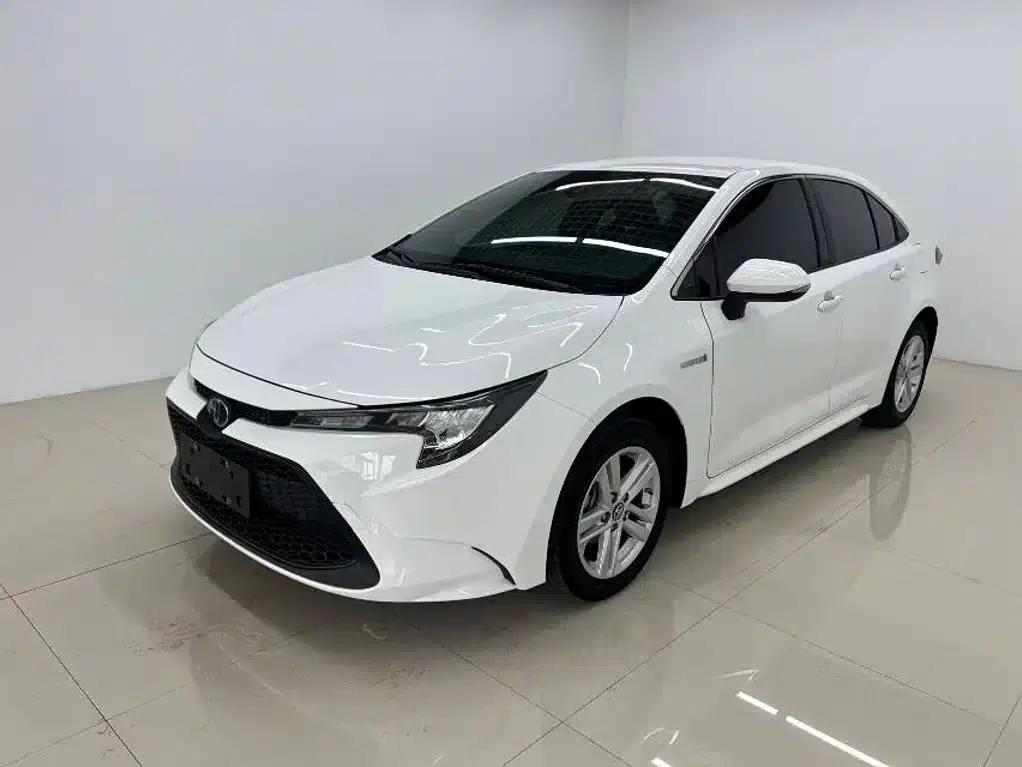 Levin 2022 Hybrid 1.8H E-CVT Leading Edition — миниатюра 1