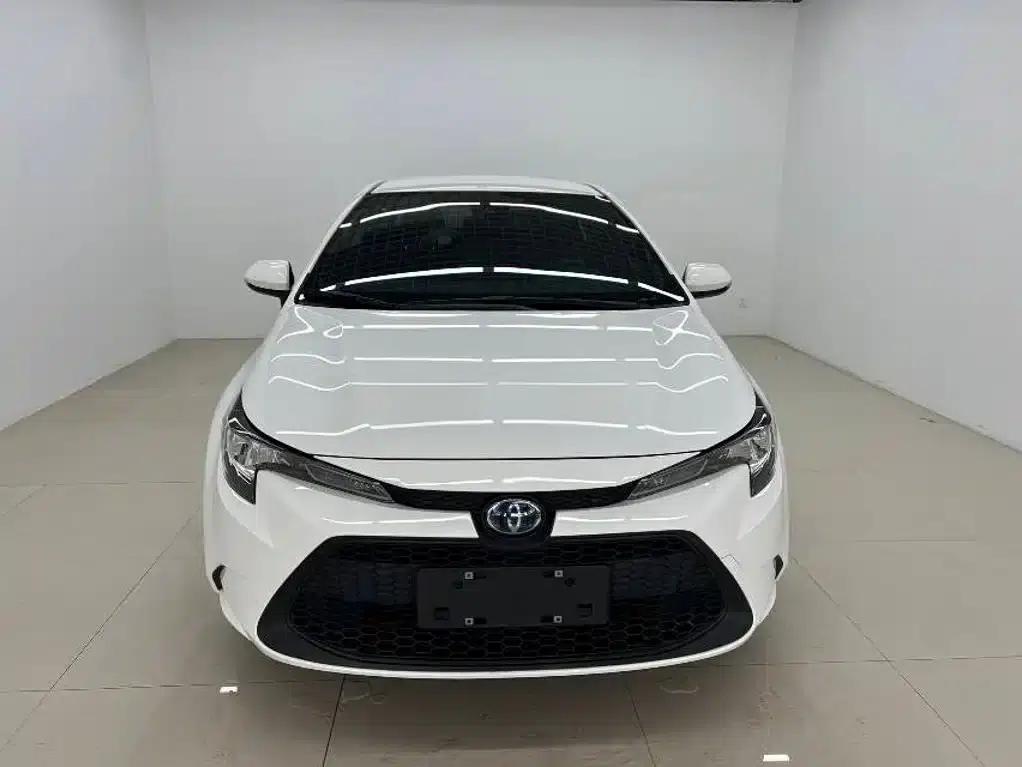Levin 2022 Hybrid 1.8H E-CVT Leading Edition — миниатюра 2