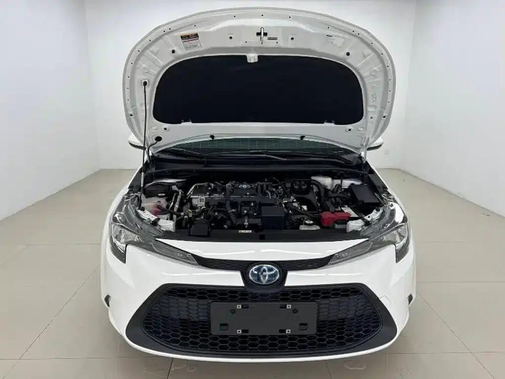 Levin 2022 Hybrid 1.8H E-CVT Leading Edition — миниатюра 7