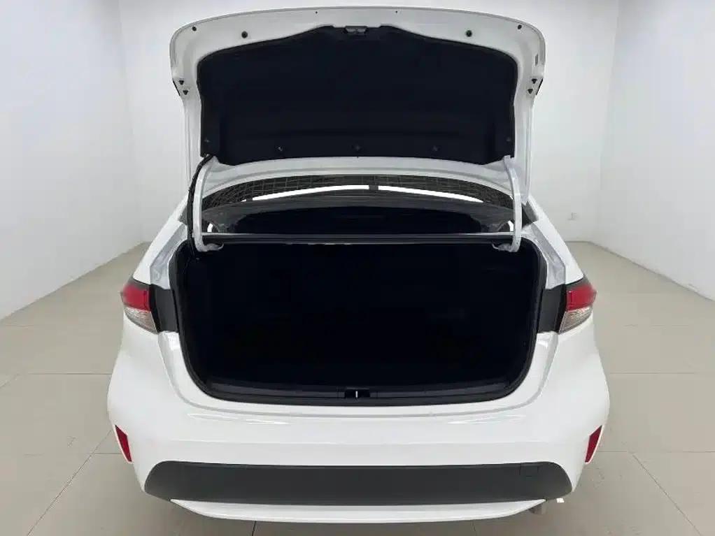 Levin 2022 Hybrid 1.8H E-CVT Leading Edition — миниатюра 8