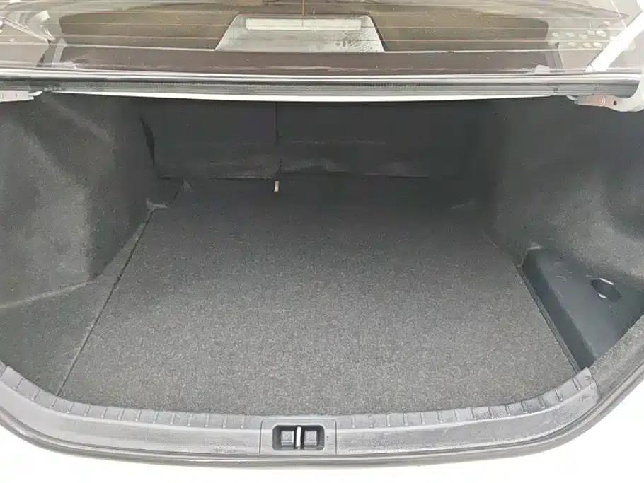 Levin 2017 Facelift 185T CVT Elite Edition (National V Emission Standard) — миниатюра 4