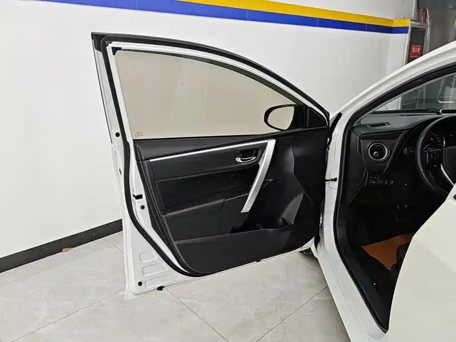 Levin 2017 Facelift 185T CVT Elite Edition (National V Emission Standard) — миниатюра 7