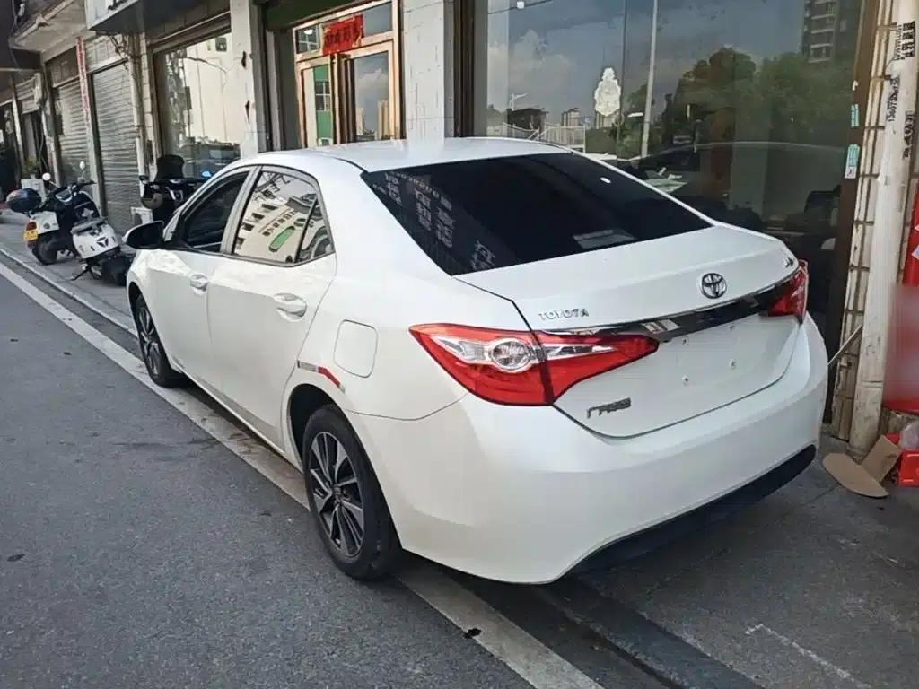 Levin 2014 1.8GS CVT Elite Edition — миниатюра 5