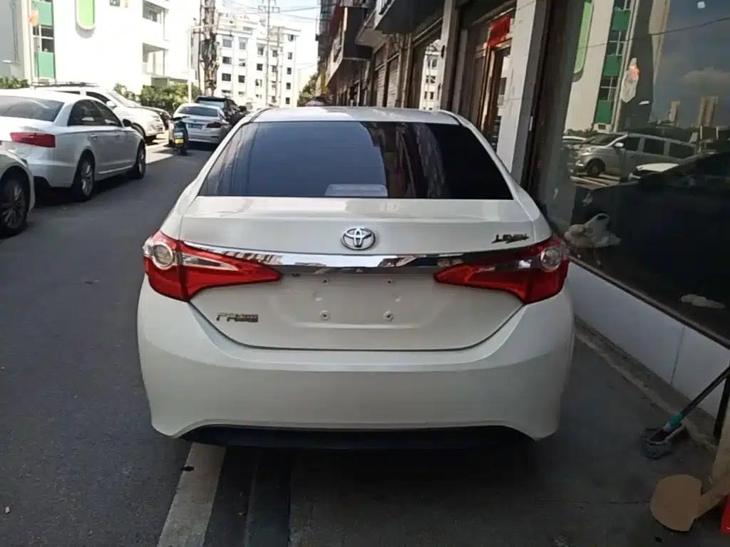 Levin 2014 1.8GS CVT Elite Edition — миниатюра 6