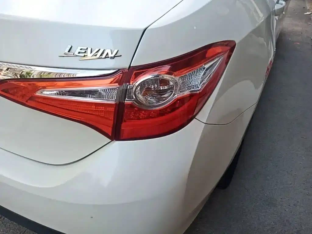 Levin 2014 1.8GS CVT Elite Edition — миниатюра 8