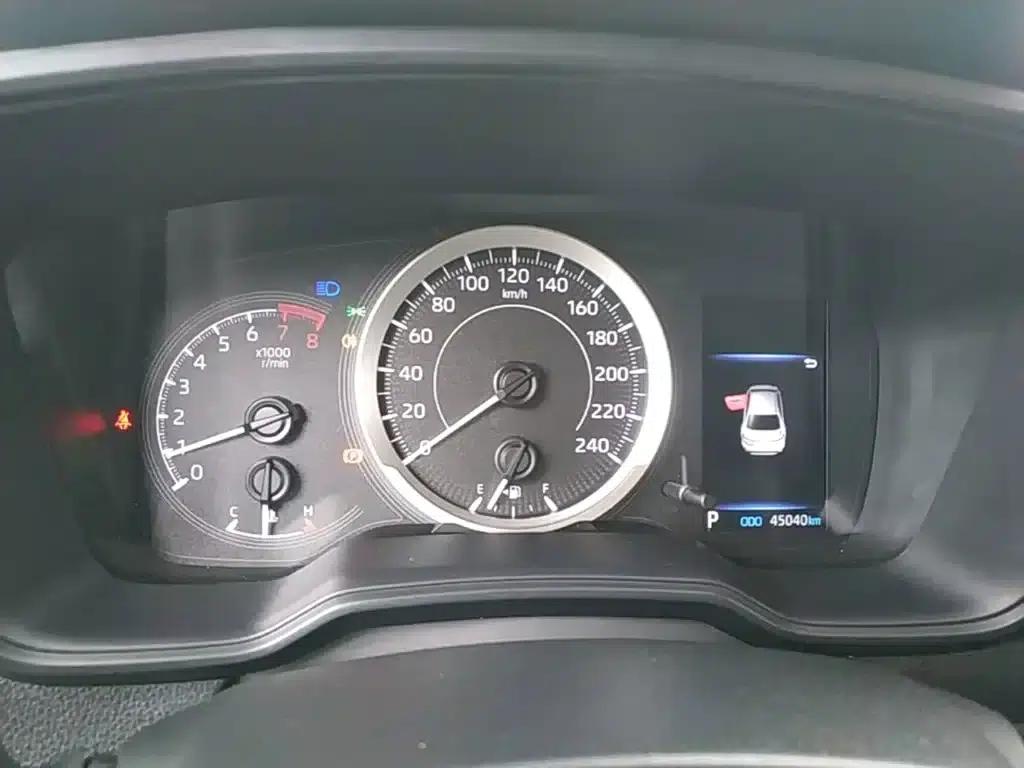 Levin 2021 TNGA 1.5L CVT Leading Edition — миниатюра 12