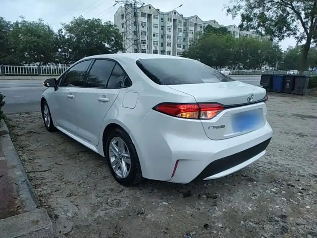 Levin 2021 TNGA 1.5L CVT Leading Edition — миниатюра 5