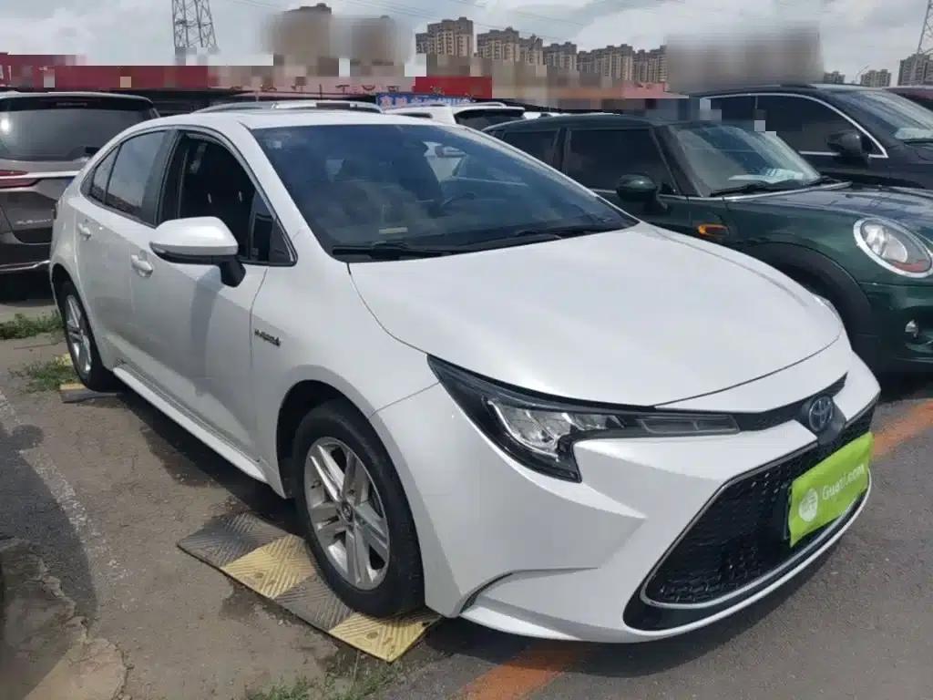 Levin 2021 Hybrid 1.8H E-CVT Luxury Edition — миниатюра 4