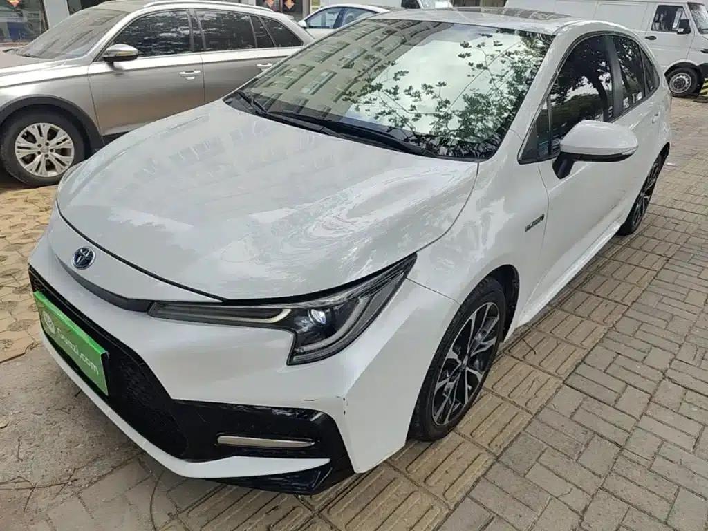 Levin 2022 Hybrid 1.8H E-CVT Sport Edition — миниатюра 1