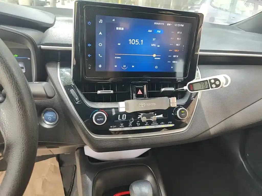 Levin 2022 Hybrid 1.8H E-CVT Sport Edition — миниатюра 13