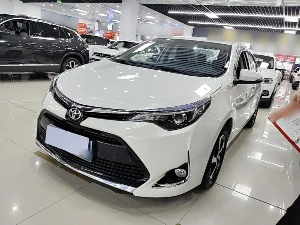 Levin 2017 Facelift 1.8GS CVT Elite Edition (National V Emission Standard) — миниатюра 1
