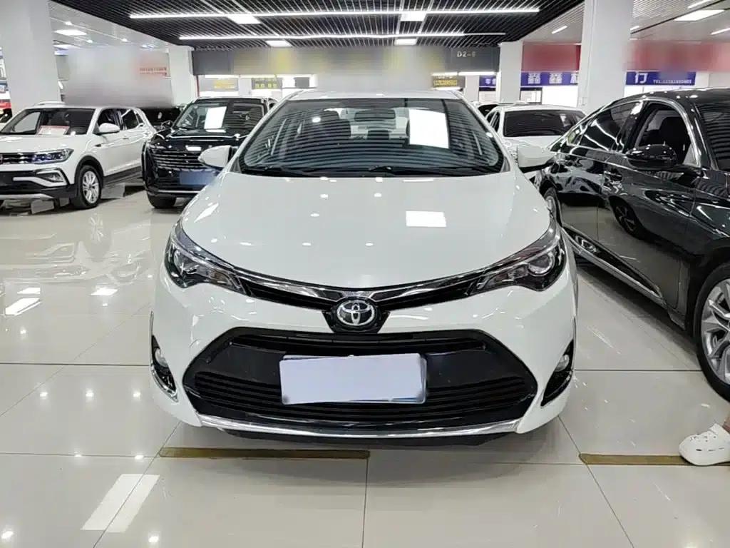 Levin 2017 Facelift 1.8GS CVT Elite Edition (National V Emission Standard) — миниатюра 3