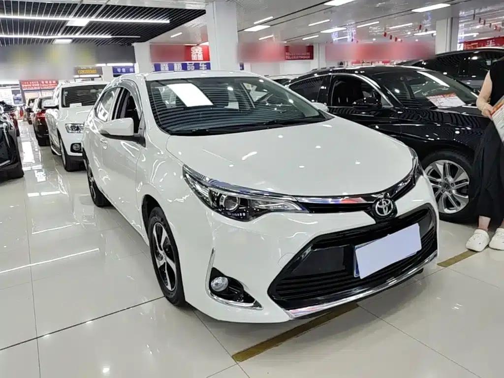 Levin 2017 Facelift 1.8GS CVT Elite Edition (National V Emission Standard) — миниатюра 4