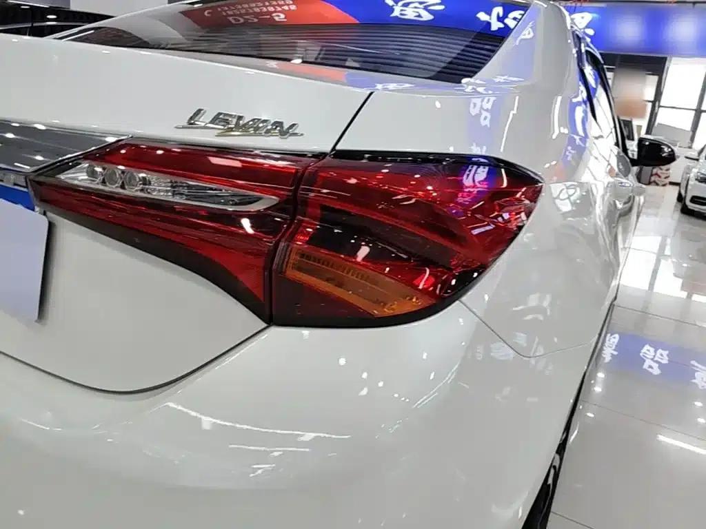 Levin 2017 Facelift 1.8GS CVT Elite Edition (National V Emission Standard) — миниатюра 8