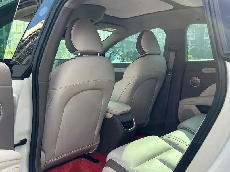 Zhiji L6 2025 Max+ 74kWh — миниатюра 14