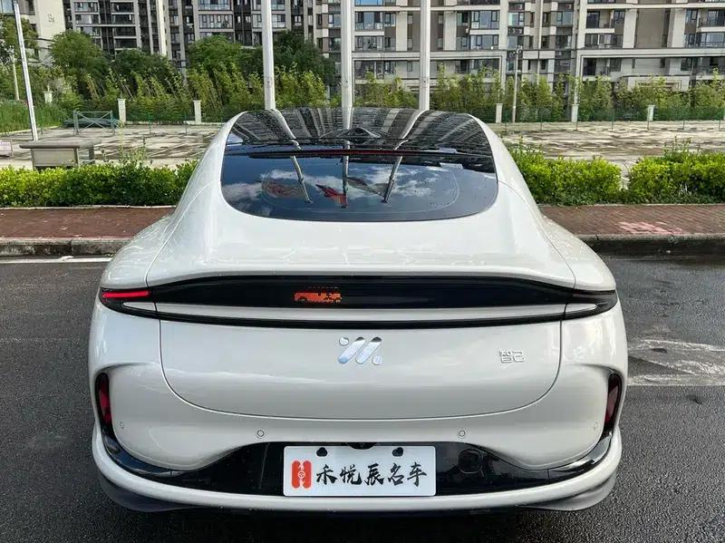 Zhiji L6 2025 Max+ 74kWh — миниатюра 4