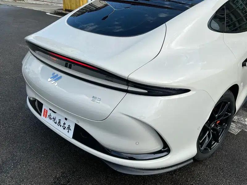 Zhiji L6 2025 Max+ 74kWh — миниатюра 6