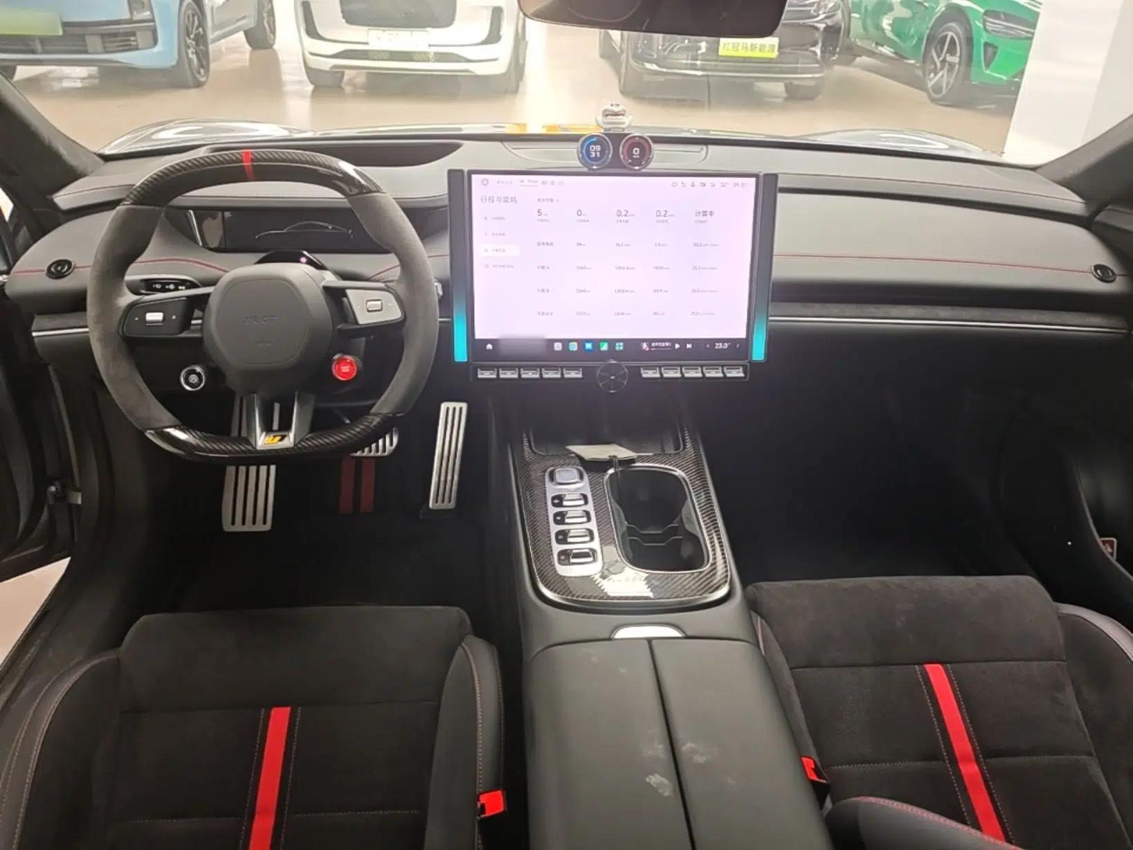 Xiaomi Auto SU7 Ultra 2025 Ultra Model — миниатюра 12
