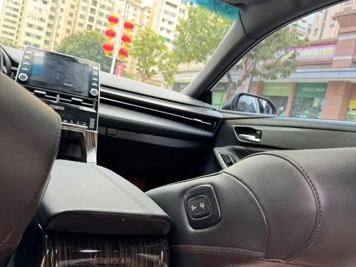 2019 Toyota Avalon Hybrid 2.5L Luxury Edition (National V Emission Standard) — миниатюра 15