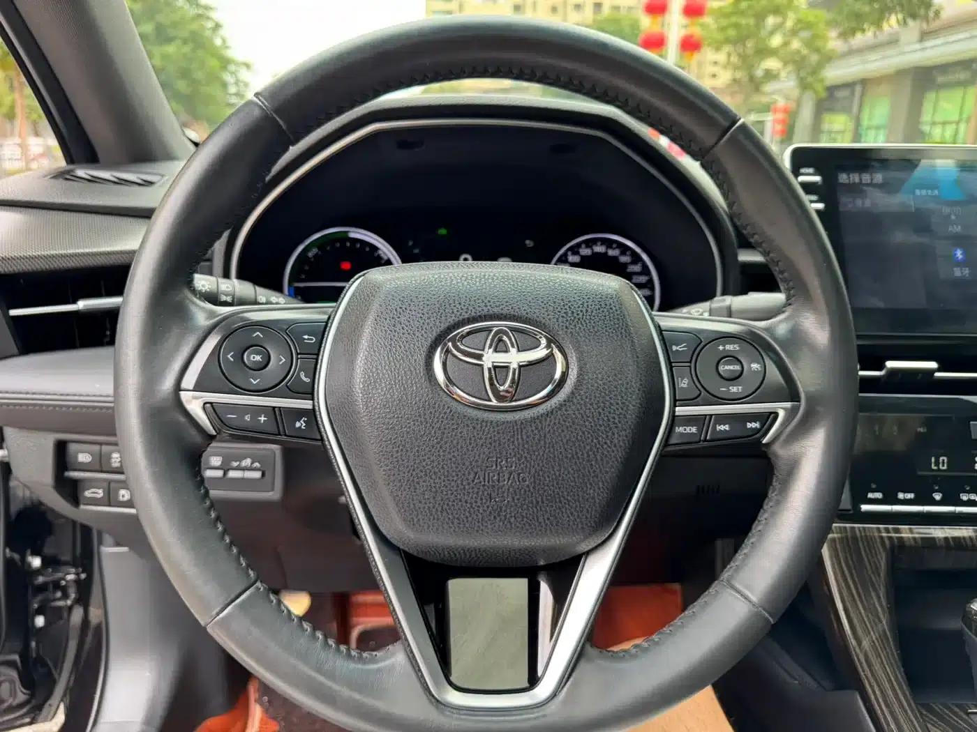 2019 Toyota Avalon Hybrid 2.5L Luxury Edition (National V Emission Standard) — миниатюра 16