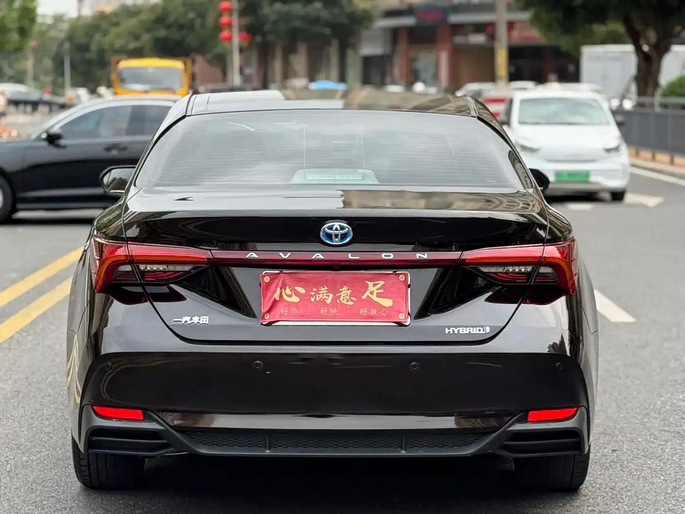 2019 Toyota Avalon Hybrid 2.5L Luxury Edition (National V Emission Standard) — миниатюра 5