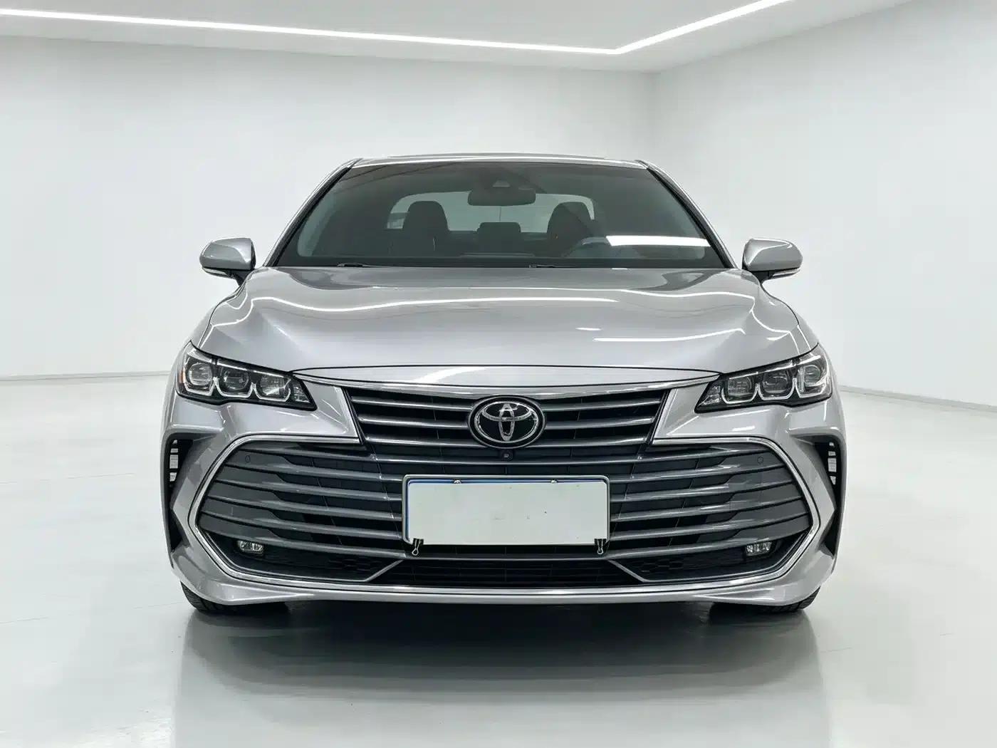 2019 Toyota Avalon 2.0L XLE Premium Edition (China VI Emission Standard) — миниатюра 2