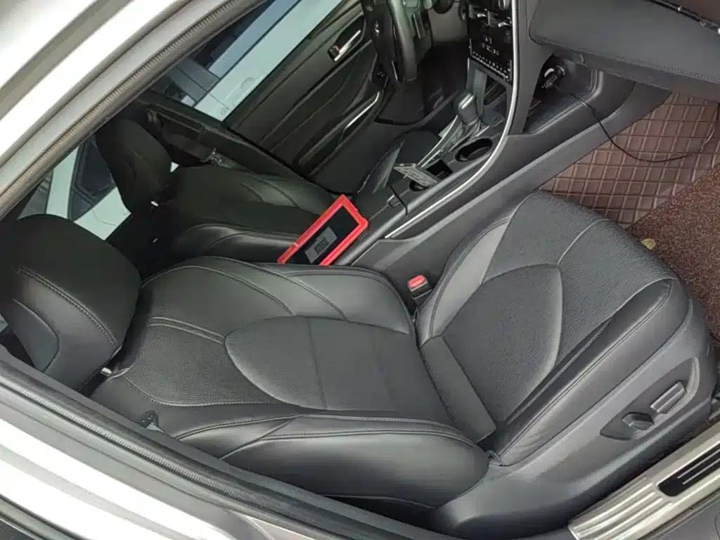 2021 Toyota Avalon 2.5L Luxury Edition — миниатюра 25