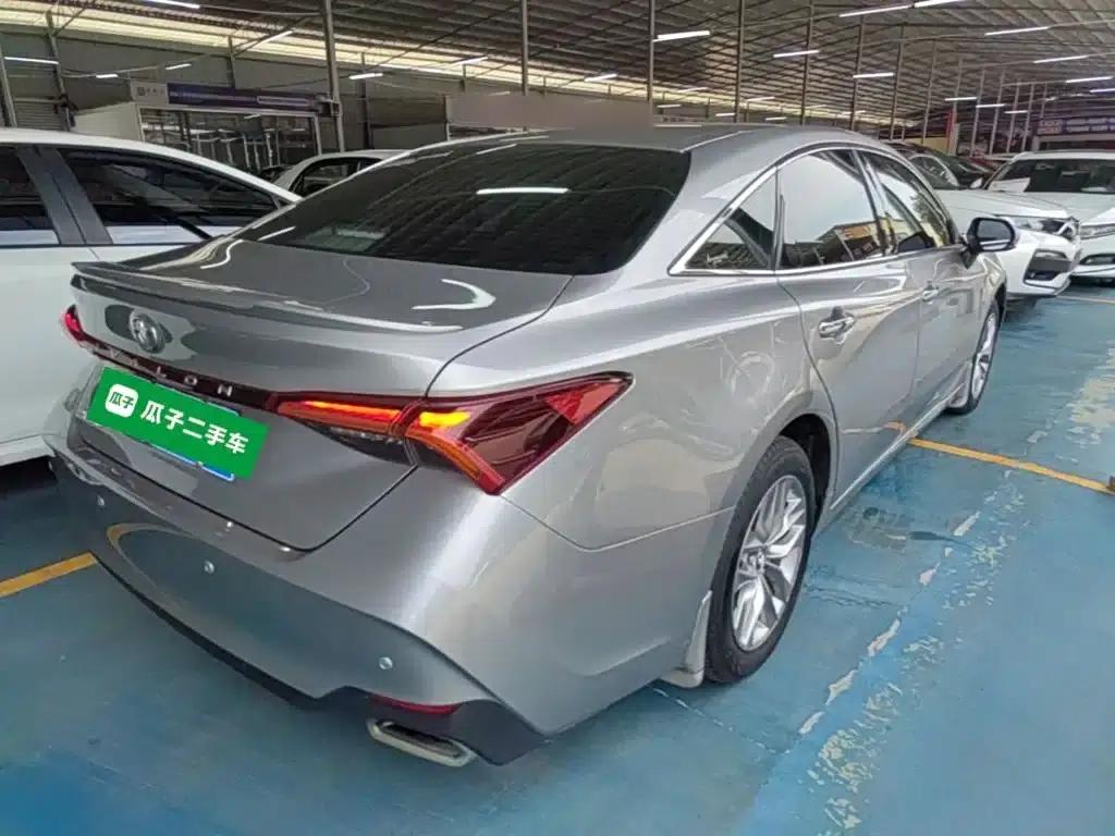 2021 Toyota Avalon 2.5L Luxury Edition — миниатюра 7
