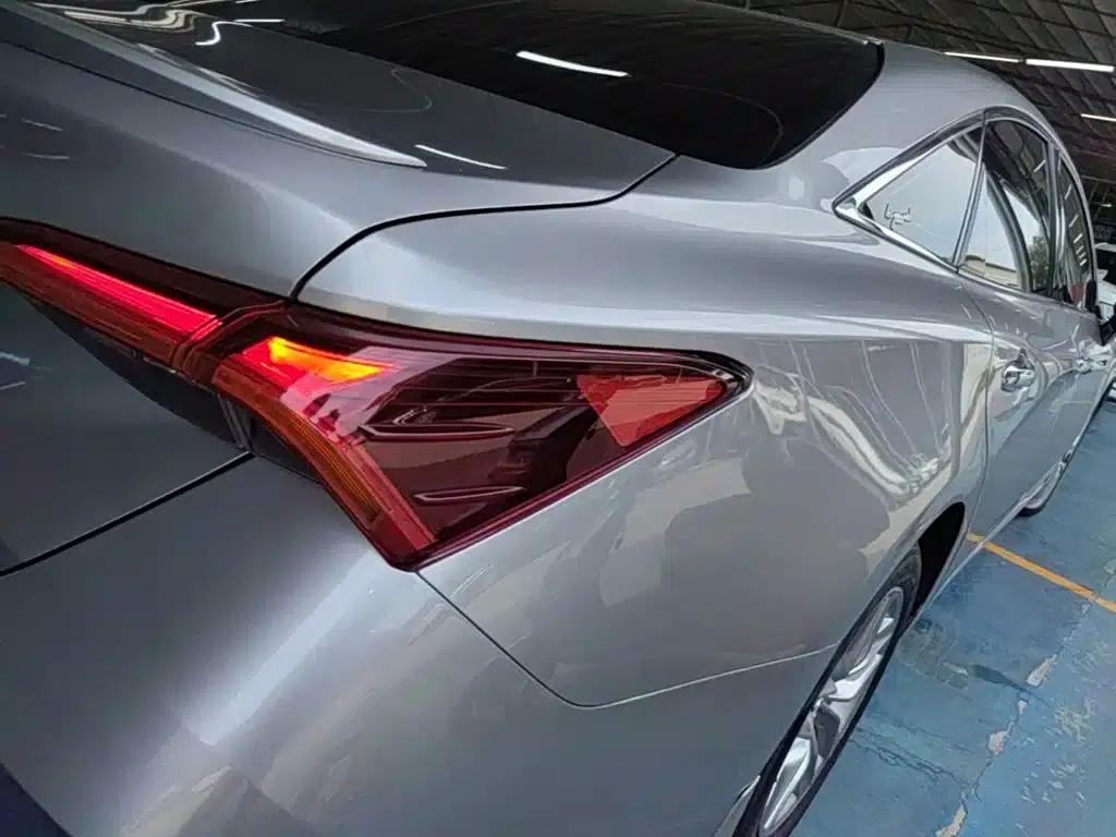 2021 Toyota Avalon 2.5L Luxury Edition — миниатюра 8