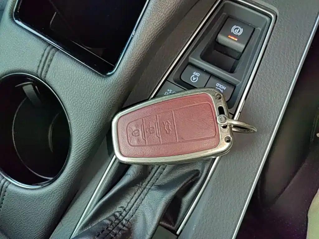 2021 Toyota Avalon 2.5L Luxury Edition — миниатюра 9