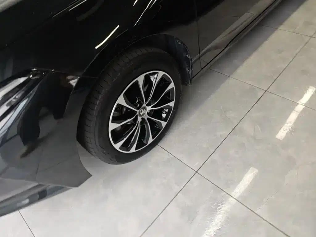 2023 Toyota Avalon 2.5L Luxury Edition — миниатюра 23