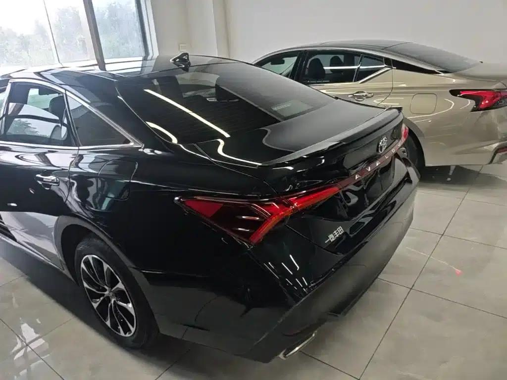 2023 Toyota Avalon 2.5L Luxury Edition — миниатюра 5