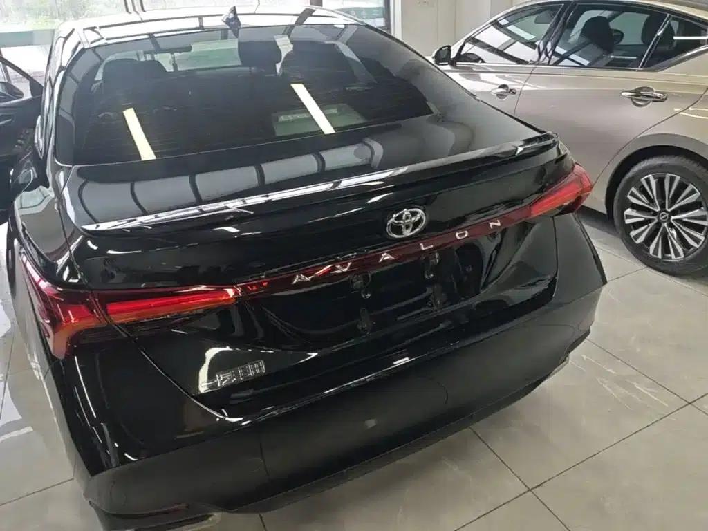 2023 Toyota Avalon 2.5L Luxury Edition — миниатюра 6