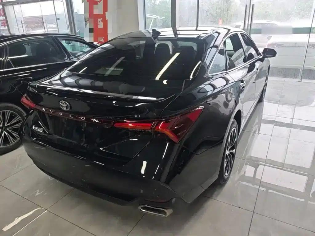 2023 Toyota Avalon 2.5L Luxury Edition — миниатюра 7