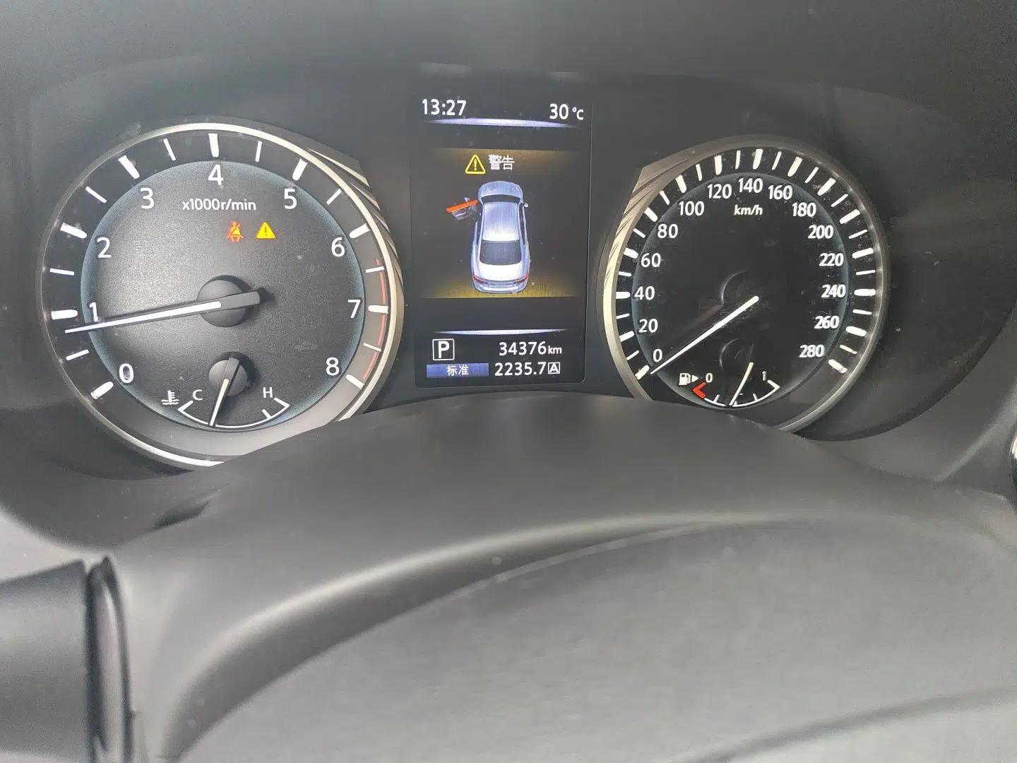 Infiniti Q50L 2018 2.0T Enjoyment Version China V Standard — миниатюра 12