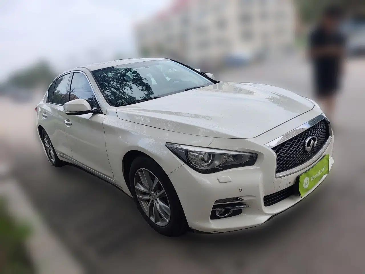 Infiniti Q50L 2016 2.0T Enjoyment Edition — миниатюра 3