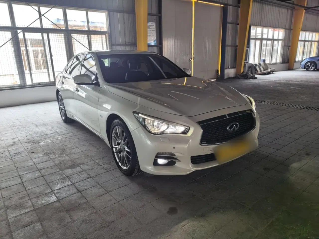 Infiniti Q50L 2016 2.0T Ambition Edition — миниатюра 3