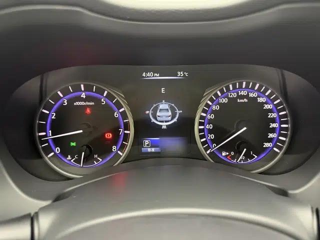 Infiniti Q50L 2016 2.0T Ambition Edition — миниатюра 22