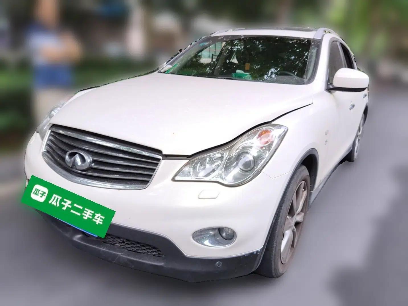 Infiniti QX50 2013 2.5L Two-Wheel-Drive Elegant Edition — миниатюра 1