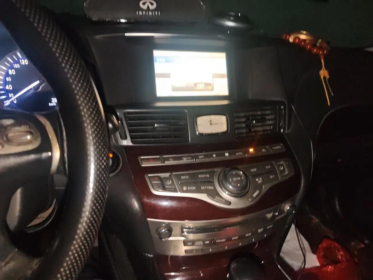 Infiniti Q70 2013 Q70L 2.5L Comfort Edition — миниатюра 13