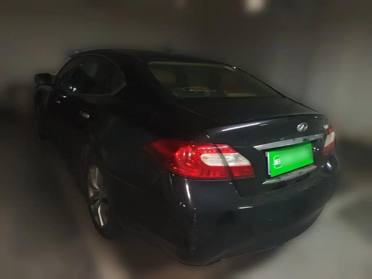 Infiniti Q70 2013 Q70L 2.5L Comfort Edition — миниатюра 4