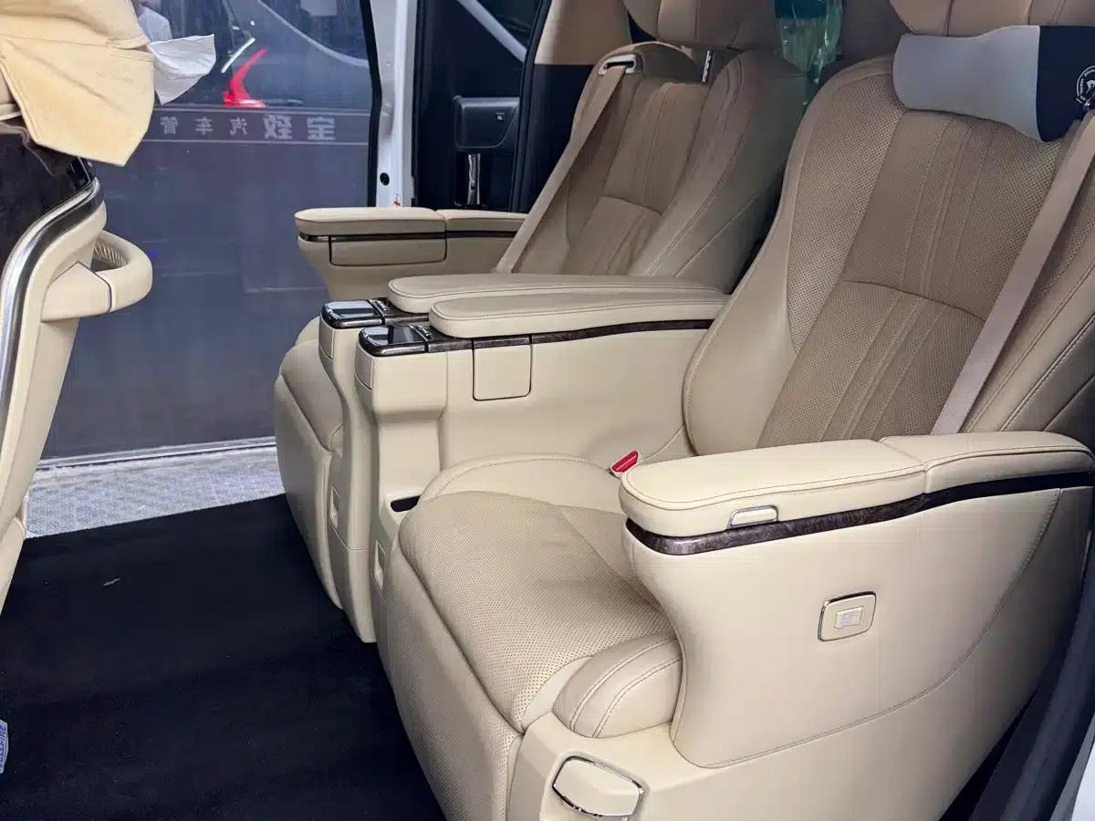 2020 Alphard Hybrid 2.5L HV Premium Edition — миниатюра 5