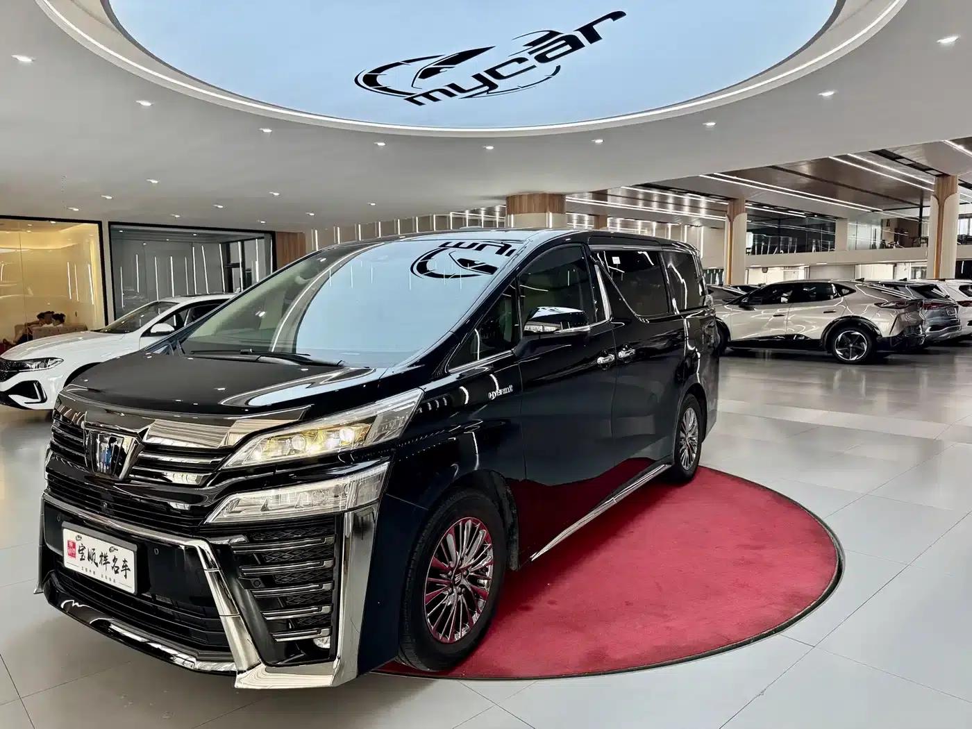 2023 Alphard Crown Hybrid 2.5L HV Supreme Edition — миниатюра 1