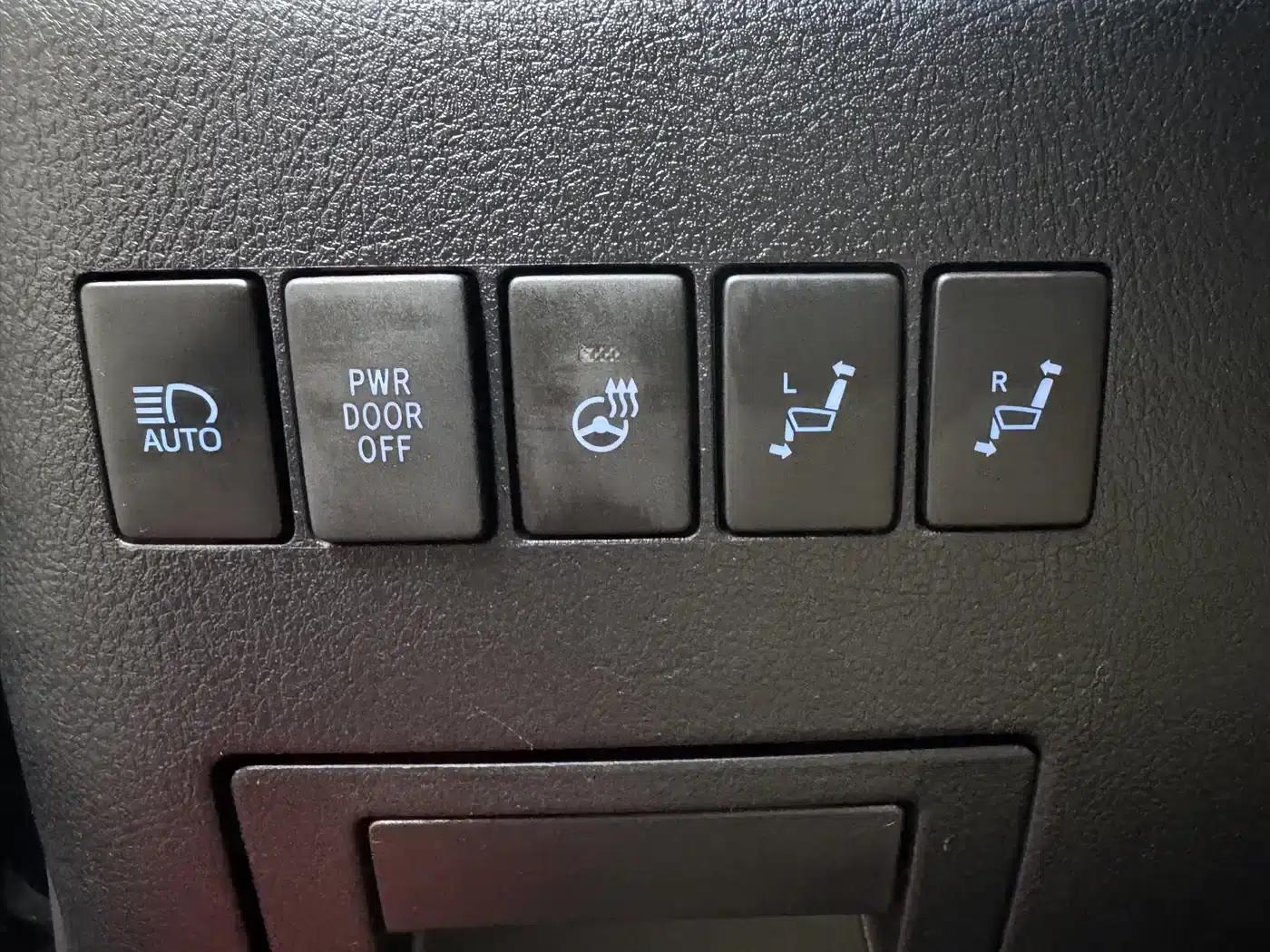 2023 Alphard Crown Hybrid 2.5L HV Supreme Edition — миниатюра 19
