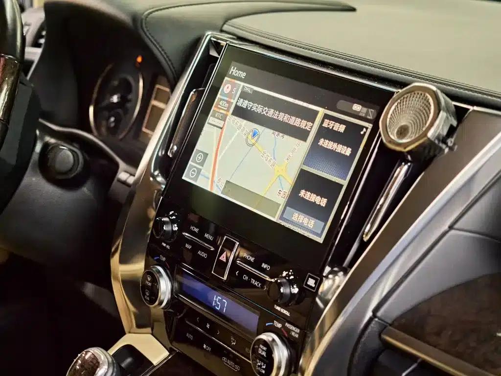 2021 Alphard Crown Hybrid 2.5L HV Premium Edition — миниатюра 16