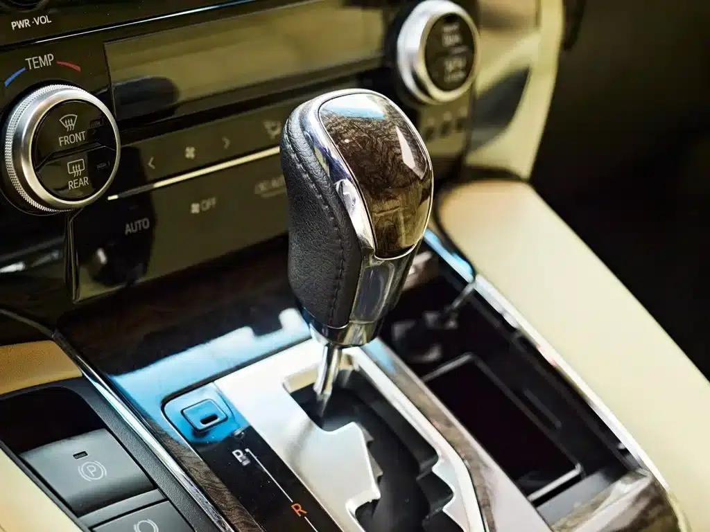 2021 Alphard Crown Hybrid 2.5L HV Premium Edition — миниатюра 8