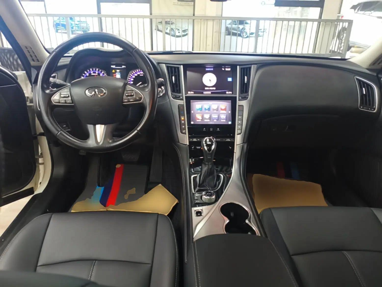 Infiniti Q50 2014 3.7L Comfort Edition — миниатюра 17