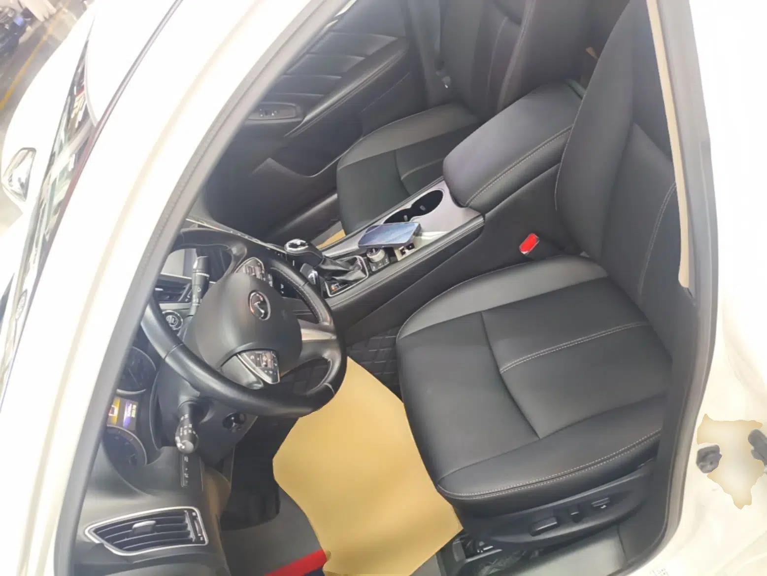 Infiniti Q50 2014 3.7L Comfort Edition — миниатюра 22