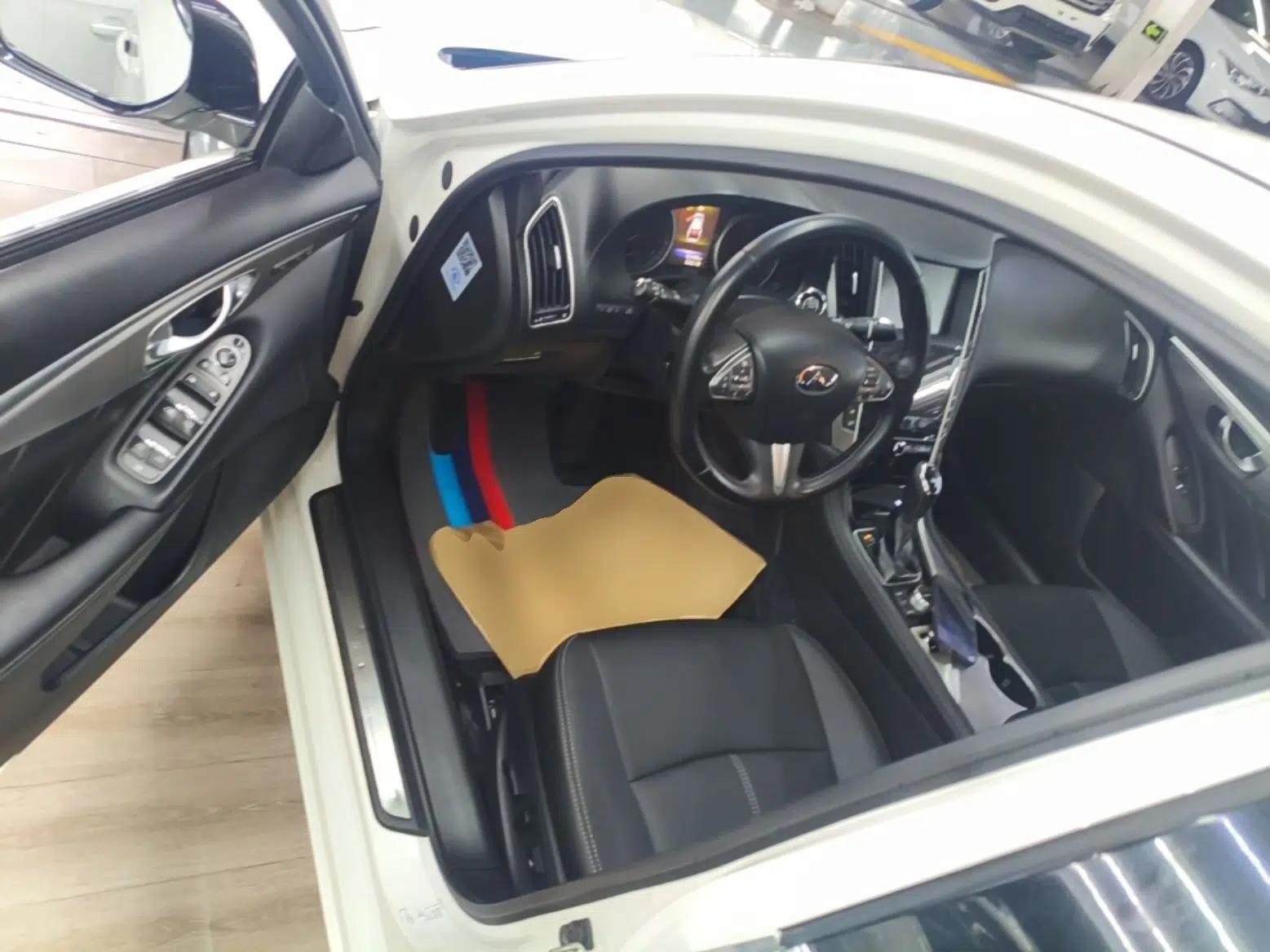 Infiniti Q50 2014 3.7L Comfort Edition — миниатюра 23