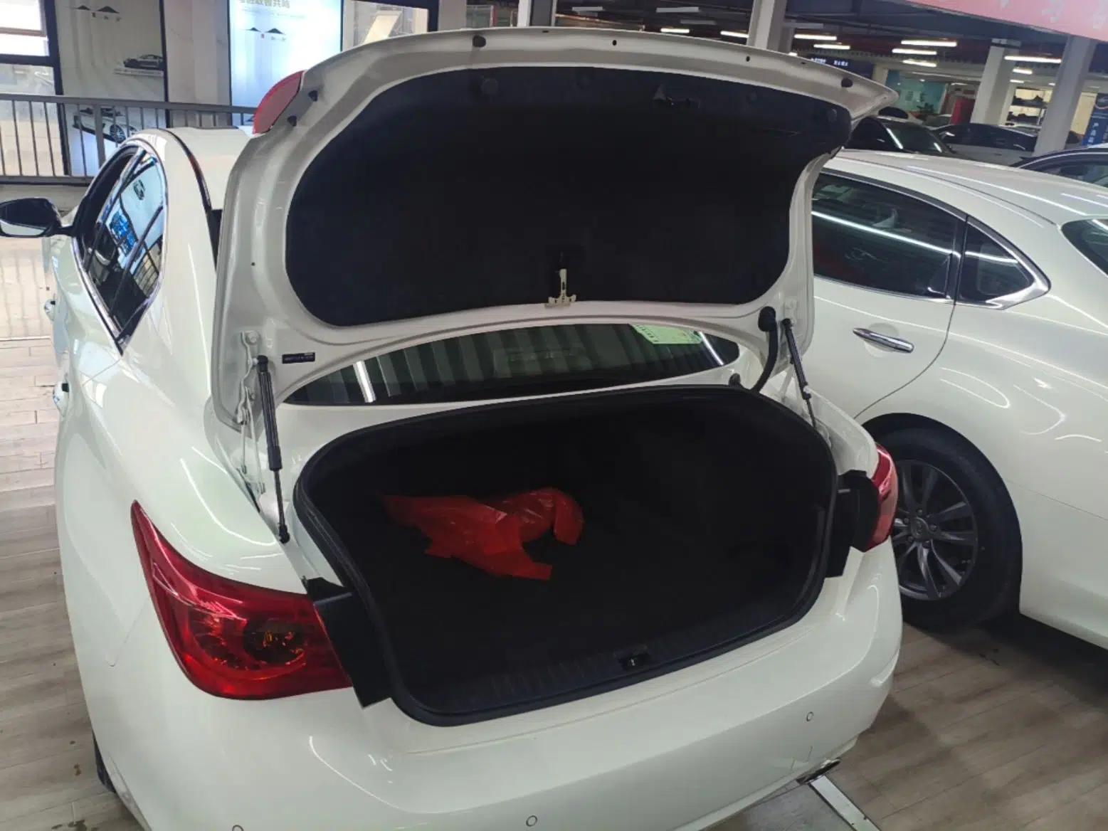 Infiniti Q50 2014 3.7L Comfort Edition — миниатюра 27